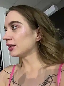 KiraMyers online show from 01.17.25