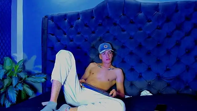 two milkyway online show from 03.03.25