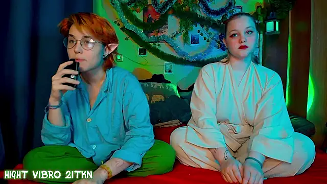 Snapshot of TrickyKitsune chatting on 02.01.26 TrickyKitsune online show from 02.01.26