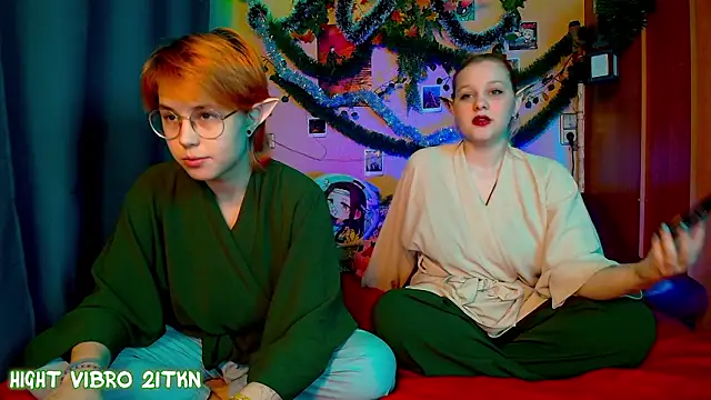 Snapshot of TrickyKitsune chatting on 02.08.26 TrickyKitsune online show from 02.08.26