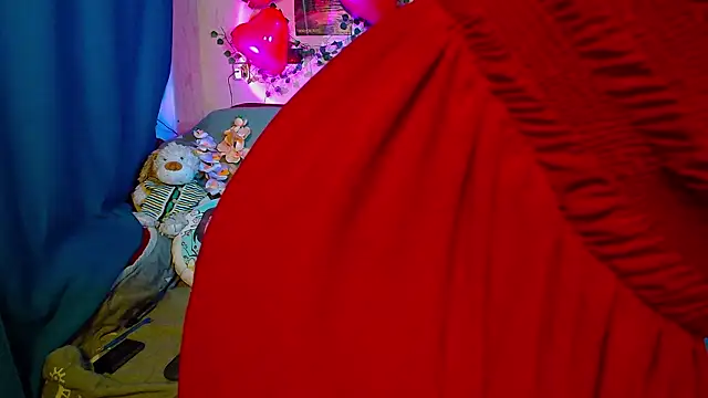 Snapshot of TrickyKitsune chatting on 02.12.26 TrickyKitsune online show from 02.12.26