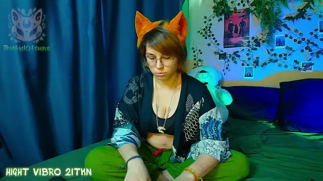 Snapshot of TrickyKitsune chatting on 05.23.26 TrickyKitsune online show from 05.23.26