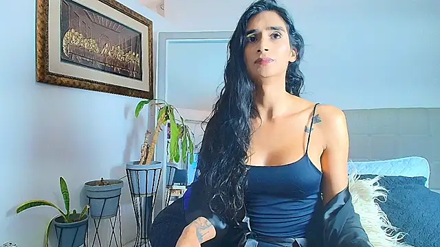 Snapshot of jade-02 chatting on 11.26.25 jade-02 online show from 11.26.25