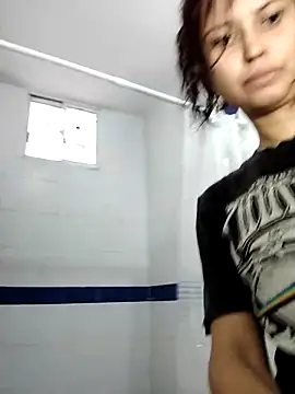 Mia WAll online show from 12.30.24