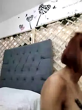 Mia WAll online show from 12.31.24