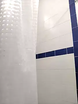 Mia WAll online show from 01.22.25