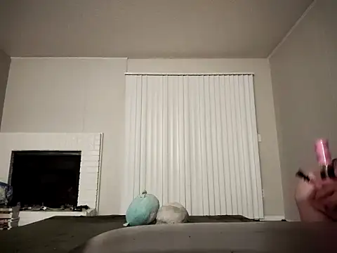 Itallionstallion online show from 03.10.25