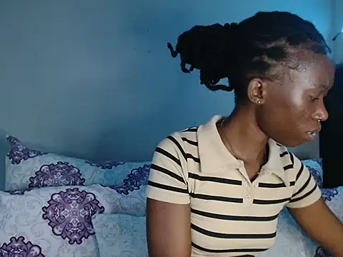 xxSexyTalia28 online show from 01.13.26