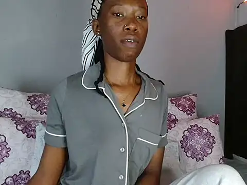 xxSexyTalia28 online show from 01.17.26