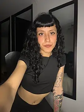 Snapshot of indira_k chatting on 02.12.26 indira k online show from 02.12.26