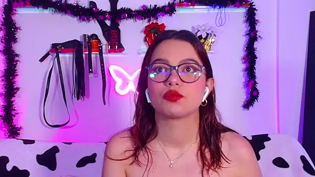 EmiF26 online show from 10.22.25