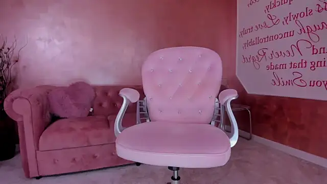 evanew  online show from 02.14.25