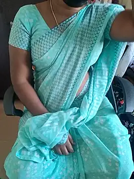 Snapshot of Tamil_roja69 chatting on 04.21.26 Tamil roja69 online show from 04.21.26