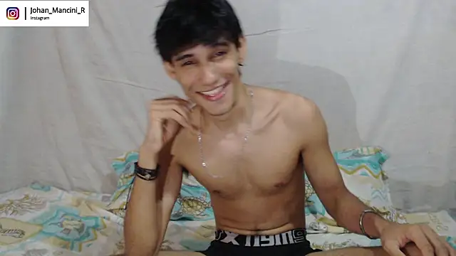 Snapshot of Johan_Mancini_R chatting on 05.11.26 Johan Mancini R online show from 05.11.26
