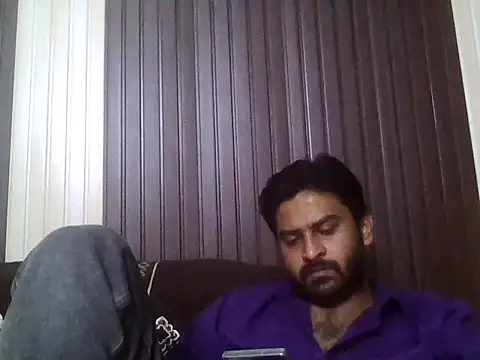 Snapshot of indihotguy chatting on 04.18.26 indihotguy online show from 04.18.26