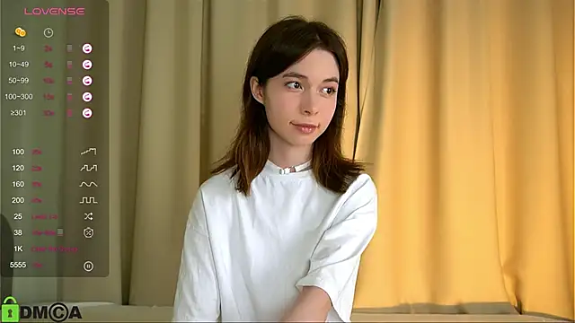 Snapshot of LittleOriana chatting on 02.23.25 LittleOriana online show from 02.23.25