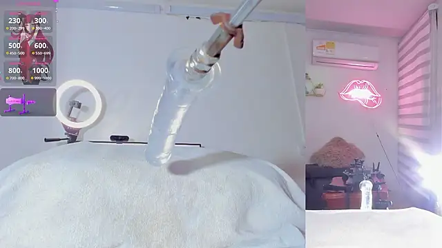 Maria Jones  online show from 03.06.26