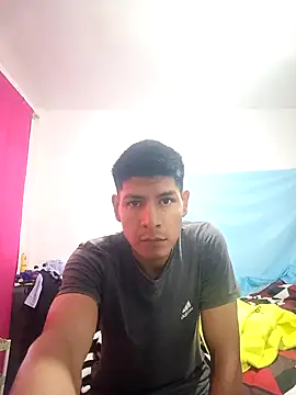Snapshot of elmazitogrande chatting on 01.03.25 elmazitogrande online show from 01.03.25