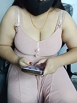 Snapshot of tanvihot2 chatting on 07.15.26 tanvihot2 online show from 07.15.26