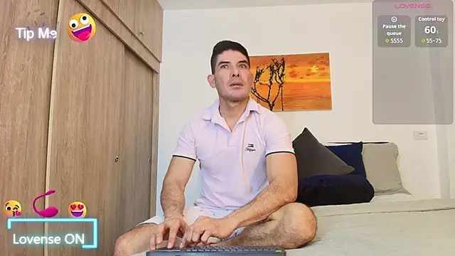 Snapshot of Andrewstelle_coleman chatting on 11.21.25 Andrewstelle coleman online show from 11.21.25