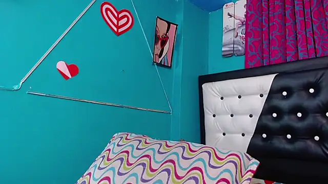 valerie mase online show from 02.02.26