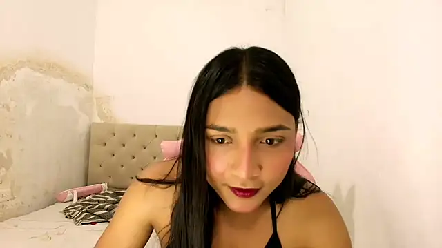 Snapshot of Miss_noah18 chatting on 04.25.26 Miss noah18 online show from 04.25.26