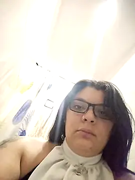 Snapshot of violeta_candyy_ chatting on 10.31.25 violeta candyy online show from 10.31.25