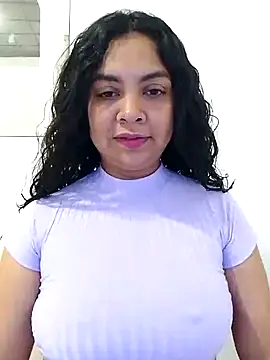 Snapshot of Brendabluee chatting on 01.27.25 Brendabluee online show from 01.27.25
