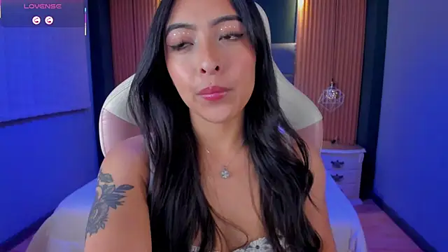 Snapshot of Camila_dupont chatting on 09.18.25 Camila dupont online show from 09.18.25
