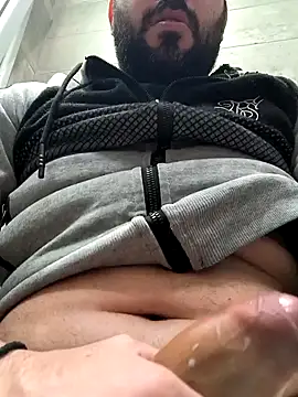 Snapshot of Georgesexyboy1 chatting on 01.02.25 Georgesexyboy1 online show from 01.02.25