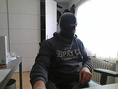 latexmen6 online show from 12.27.24