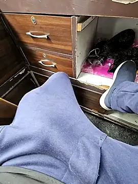 pyasevickybabu563 online show from 12.19.25