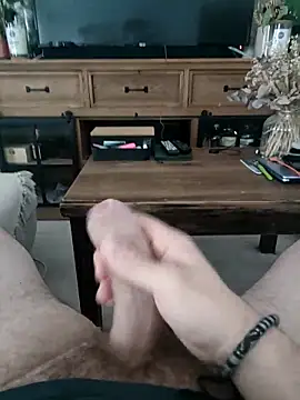 Snapshot of shineky chatting on 11.19.25 shineky online show from 11.19.25