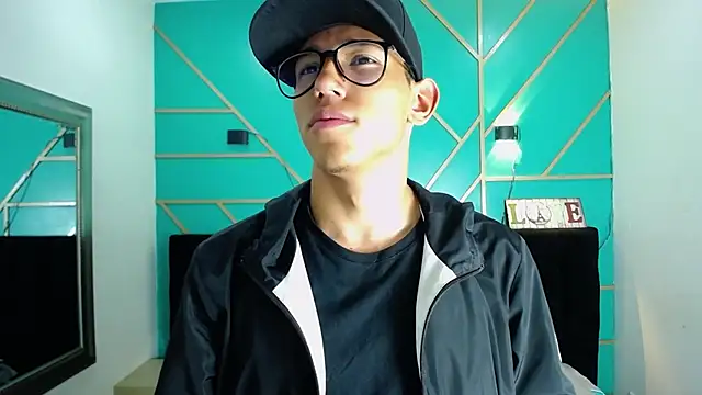 RyanPricee online show from 01.11.25