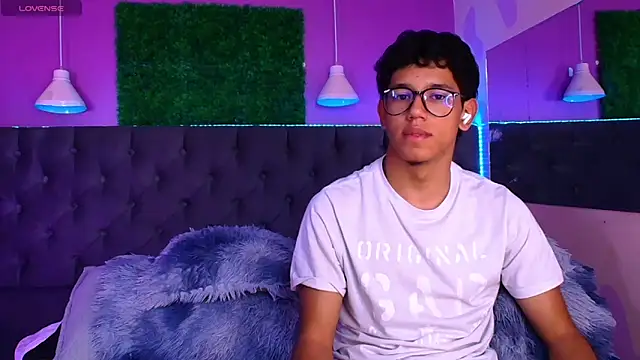 RyanPricee online show from 04.14.26