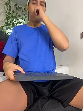 Angel Khouri online show from 01.12.26