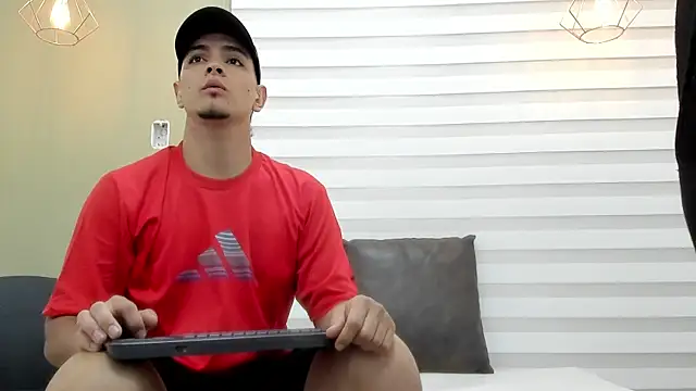 DAVID VICTORIAA online show from 09.09.25