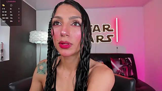 Snapshot of miss___evangeline chatting on 04.18.26 miss evangeline online show from 04.18.26
