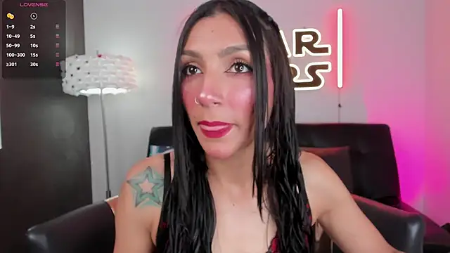 Snapshot of miss___evangeline chatting on 04.24.26 miss evangeline online show from 04.24.26