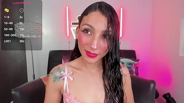 Snapshot of miss___evangeline chatting on 05.04.26 miss evangeline online show from 05.04.26