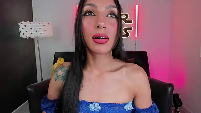 Snapshot of miss___evangeline chatting on 05.20.26 miss evangeline online show from 05.20.26