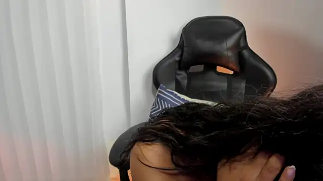 Xewa  online show from 02.11.25