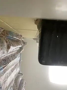 Snapshot of Cherrywood5 chatting on 01.05.25 Cherrywood5 online show from 01.05.25