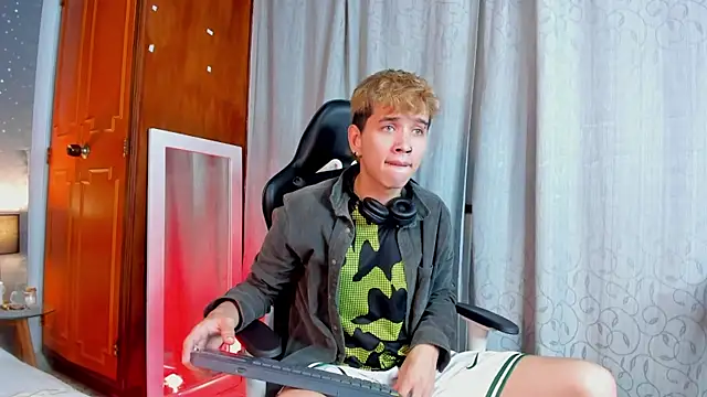 Brian-Ausslos online show from 02.13.25