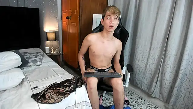 Brian-Ausslos online show from 02.20.25