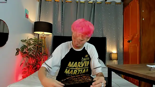 Brian-Ausslos online show from 03.20.25