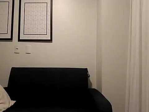 Snapshot of fs_carioca chatting on 10.18.25 fs carioca online show from 10.18.25