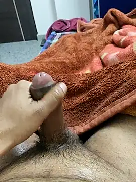 Snapshot of indian_lover3 chatting on 01.20.25 indian lover3 online show from 01.20.25