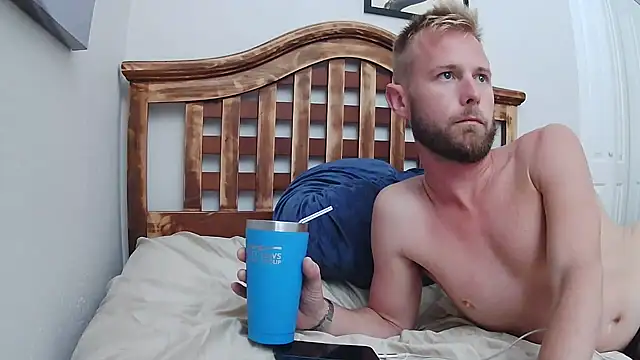 Snapshot of bjay1210 chatting on 02.08.25 bjay1210 online show from 02.08.25