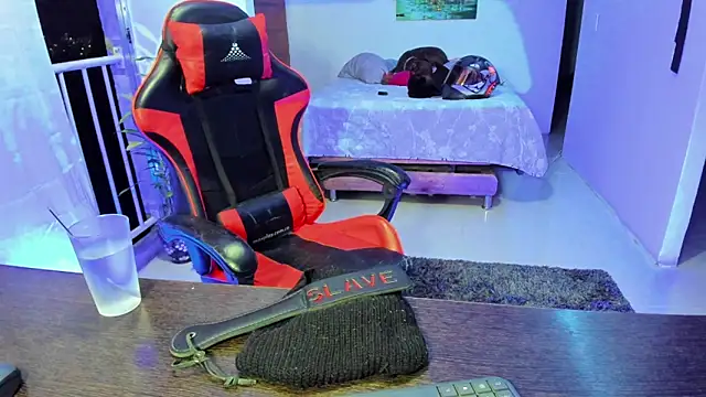 Adam Valenciia online show from 09.12.25